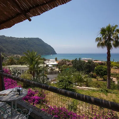 Semiramis De Charme & Pools Forio di Ischia