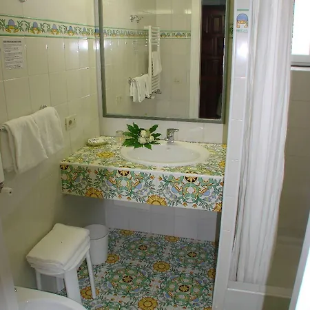 Semiramis De Charme & Pools Forio di Ischia