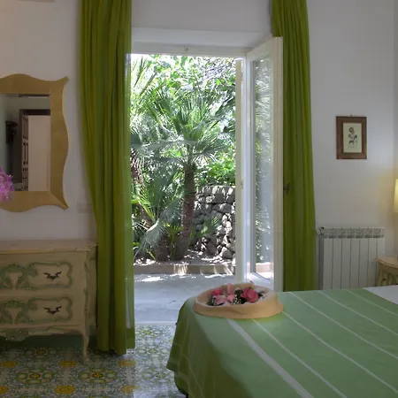 Semiramis De Charme & Pools 3* Forio di Ischia