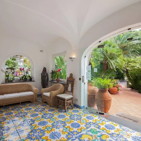 Semiramis De Charme & Pools Forio di Ischia